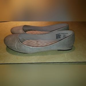 Shimmery Beige tan flats